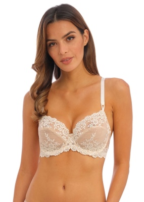 Wacoal Embrace Lace Underwired Bra -Naturally Nude/Ivory